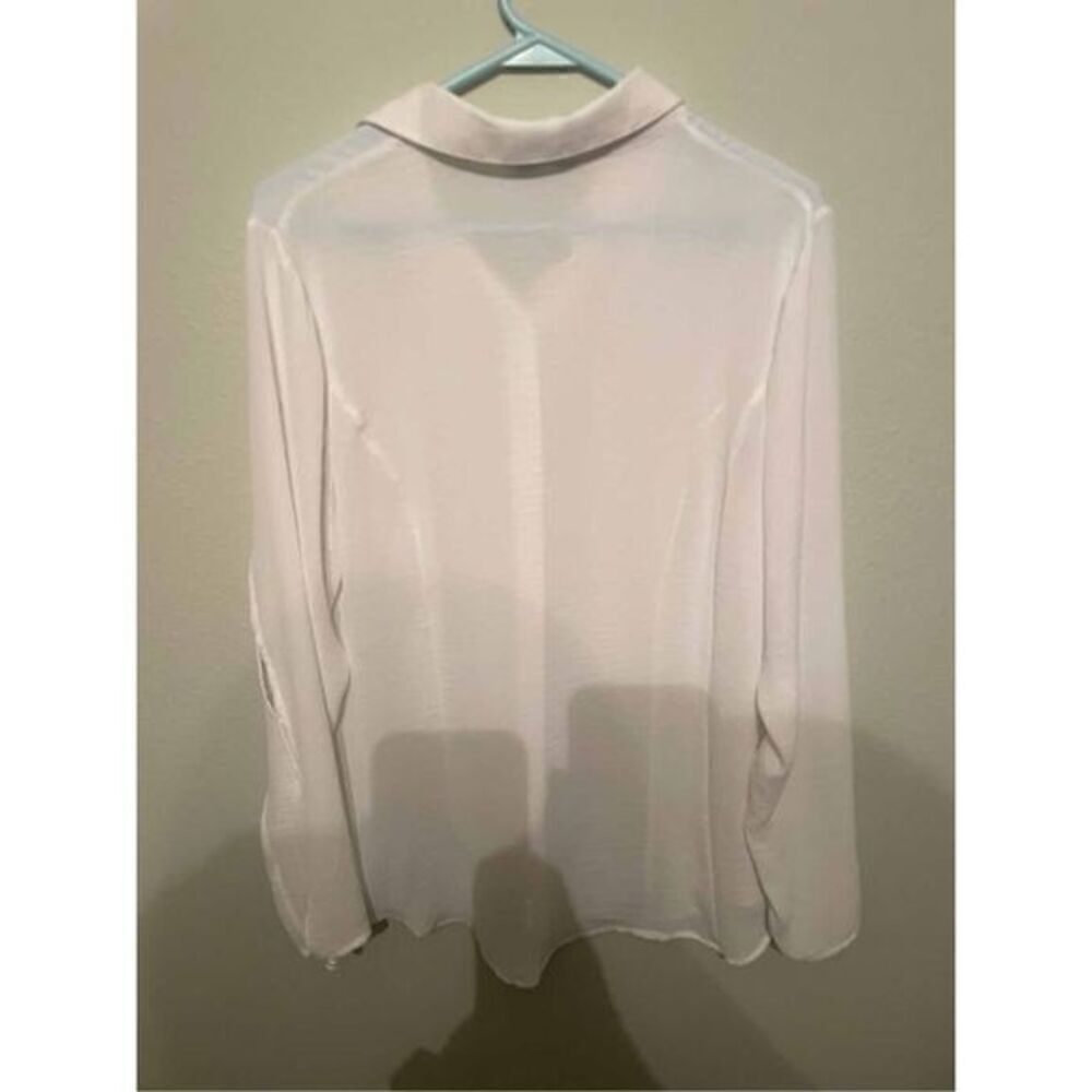 CAbi White Blouse (SZ L)